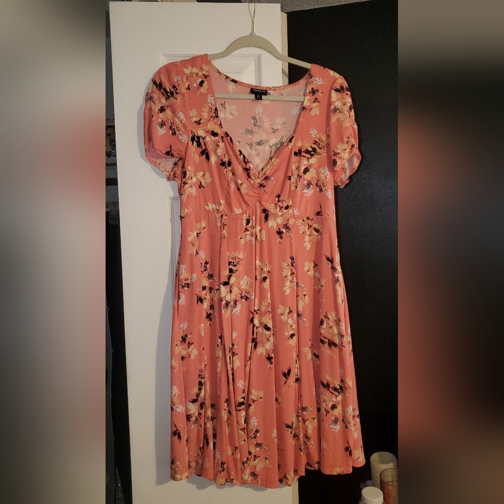 Coral Pink torrid 00 M/L Plus size skater dress *with pockets!* Sweetheart